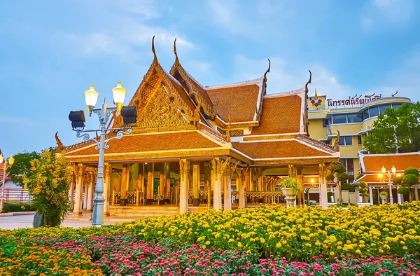 Bangkok Thailand April 2019 Den Utsmyckade Kungliga Paviljongen Med Gaveltak — Stockfoto