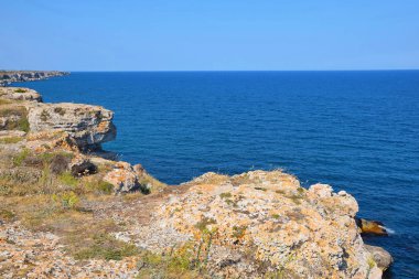 Deniz manzaralı uçurumlar Kamen Bryag Bulgaristan Yerleri Görmeli