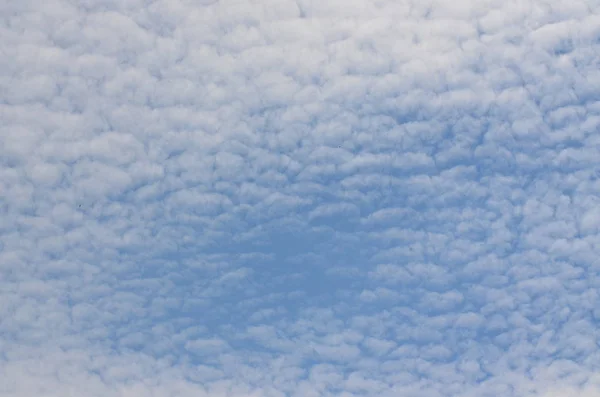 Background of blue and white sky — Stock Photo, Image