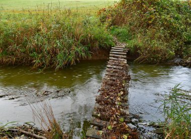 dere, southern Bohemia köprüden geleneksel köy