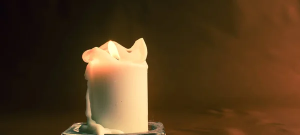 Κηδεία έννοια εκπροσωπείται από την καύση κερί — Φωτογραφία Αρχείου