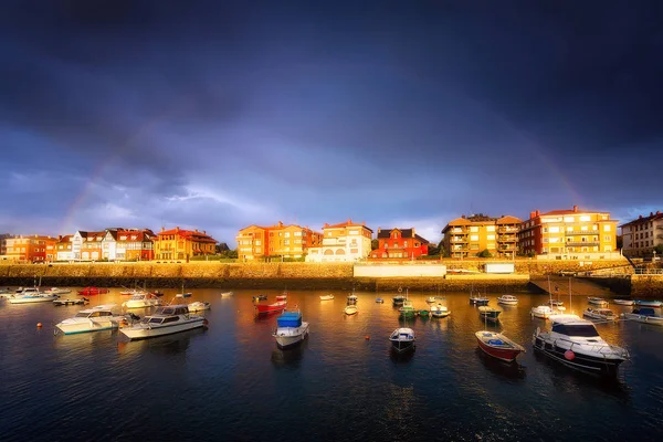 Barcos em Porto de Getxo — Fotografia de Stock