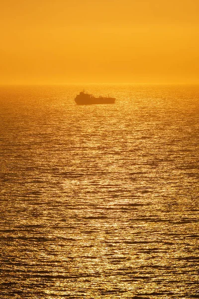 Cargo ship on the sea — Stock Photo, Image
