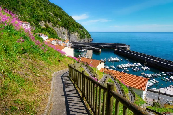 Desa Elantxobe di Negara Basque — Stok Foto