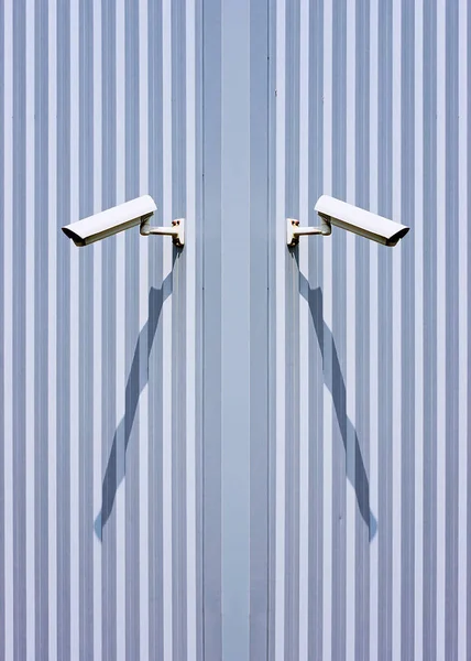 Security cameras on wall — Stock Photo, Image