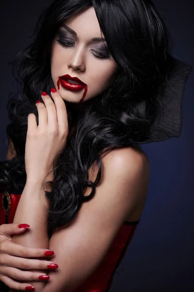 Sexy vampier vrouw — Stockfoto