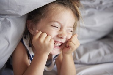 kız evde eğlence var