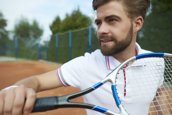 Junge Tennisspielerin — Stockfoto