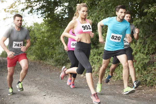 Gente durante la maratón — Foto de Stock