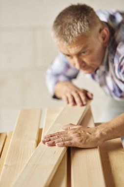 nesne binasında işçi