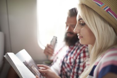 Genç çiftin seyahat