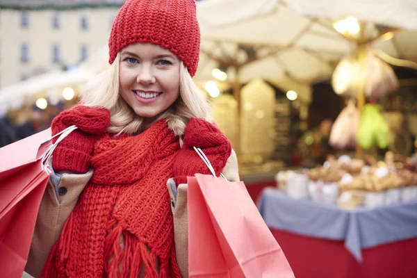 Woman with full shopping bags — Stock Photo, Image