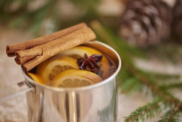 Warming up mulled wine — Stock Photo, Image