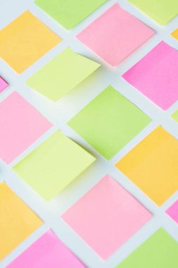 Yapışkan Notlar kare şeklinde