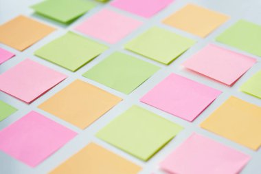 Yapışkan Notlar kare şeklinde