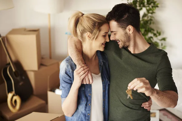 Hermosa pareja amorosa — Foto de Stock