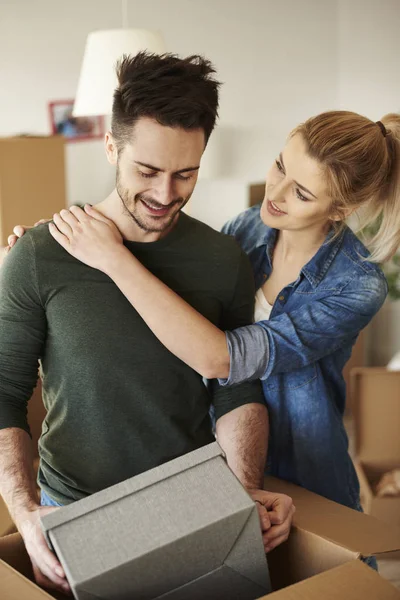 Hermosa pareja amorosa — Foto de Stock