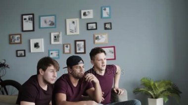 Onların zafer kutluyor spor hayranları grup