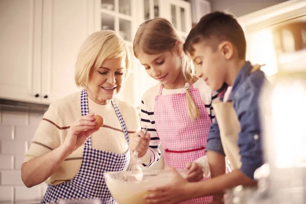 Pastel de hornear para niños —  Fotos de Stock