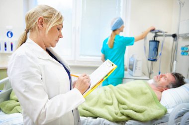 Doktor kontrol hasta 