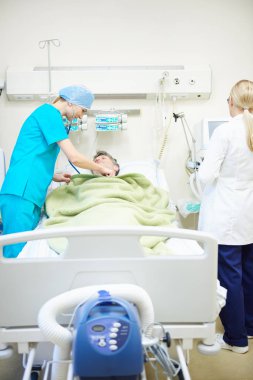 Doktor kontrol hasta 