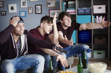 arkadaşlar takımı için tezahürat