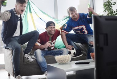 arkadaşlar takımı için tezahürat