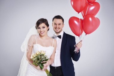 Gelin ve mutlu damat