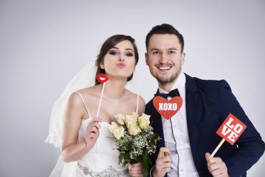 neşeli gelin ve damat