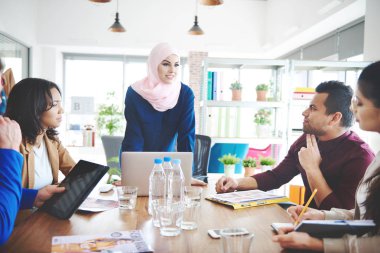 konuşmayı iş adamları