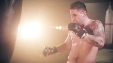 spor salonunda boks dostum