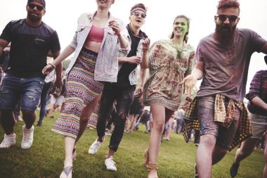 Gates Festivali'nde açık. 