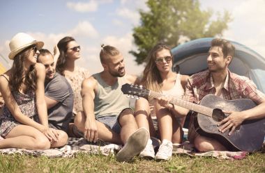  Yaz kamp arkadaşlar