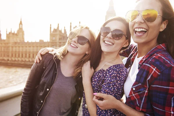 Felices amigas — Foto de Stock