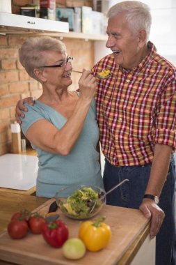 Üst düzey çift yemek  