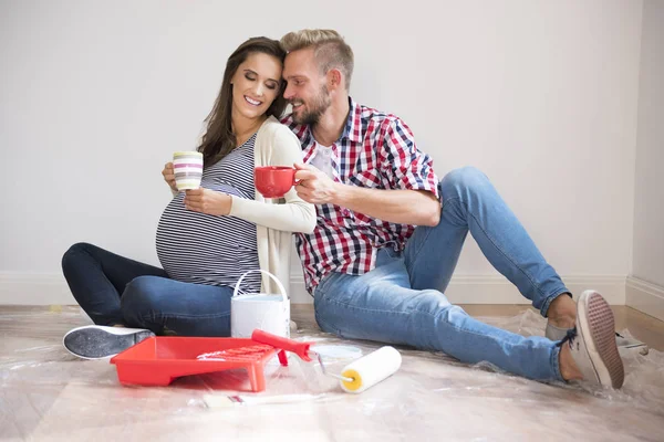 Casal beber chá — Fotografia de Stock