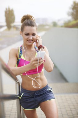 Sportif kadın müzik 