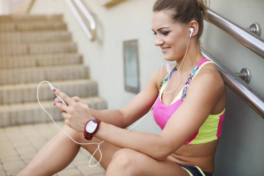 Sportif kadın müzik 