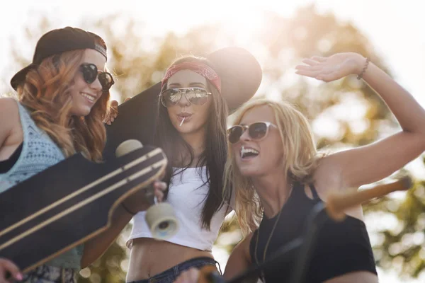 Felices amigas — Foto de Stock