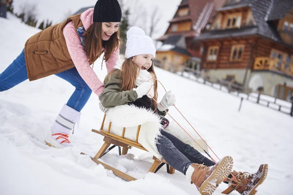 Anne ve kızı halletme 