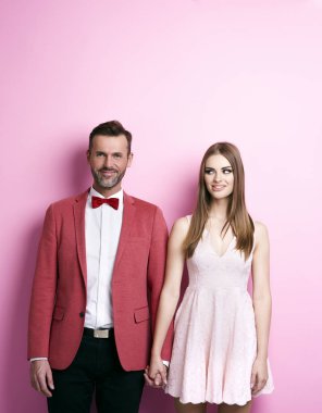 Sevgi çift elele 