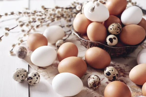 Three Different Kind Eggs Table — Stock Photo, Image