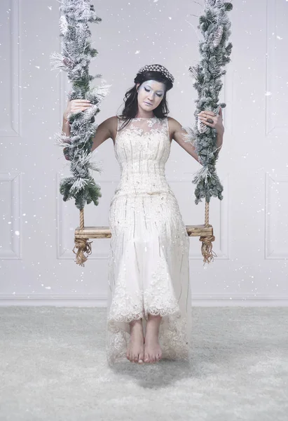Mujer Traje Reina Nieve Swing — Foto de Stock