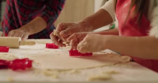 Handheld View Children Aid Parents Make Cookies — Stock Video