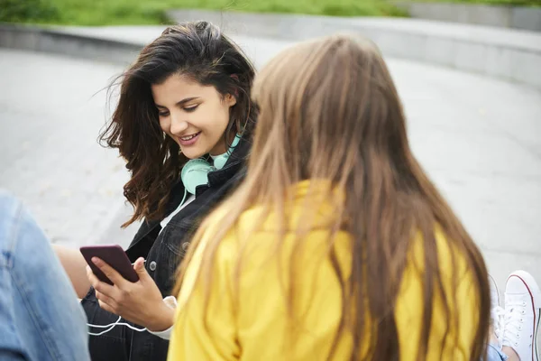 Happy Woman Looking Mobile Phone — Stock Photo, Image