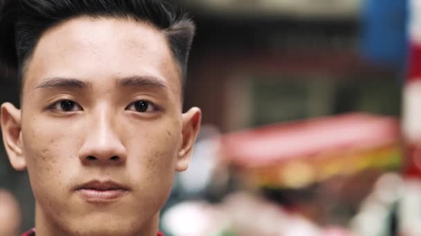 Genç Vietnamlı Adamın Kamerasıyla Çekilmiş Videoları — Stok video