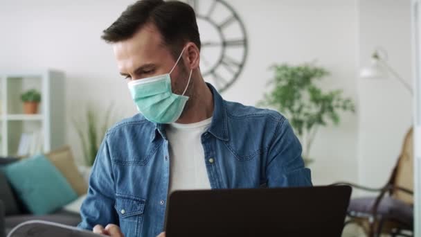Busy Freelancer Working Home Quarantine Shot Red Helium Camera — Stock Video