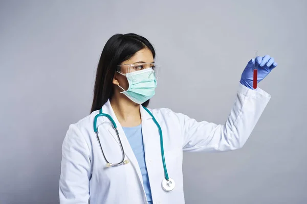 Doctor Holding Test Tube Blood — Stock Photo, Image