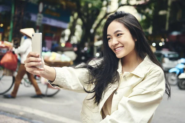 Young Vietnamese Woman Taking Selfie Street — Stock Photo, Image