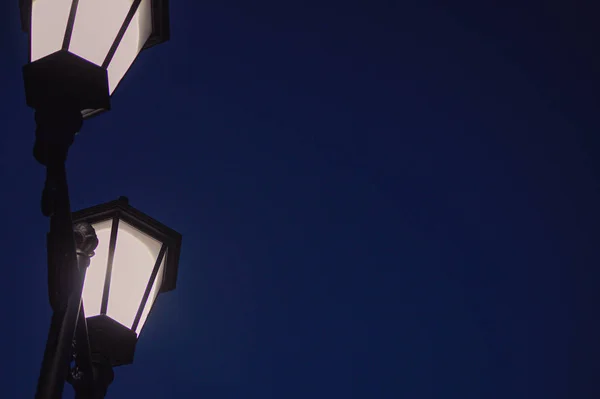 夜间街灯 — 图库照片